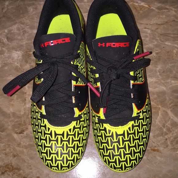 ⚡️•Under Armour Cleats•⚡️WORN ONCE!!!! - Picture 2 of 7